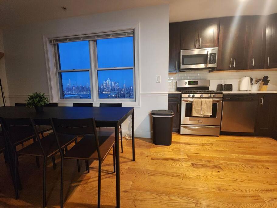 Luxurious 2 Bed ! Mins To Nyc! Apartman Union City Kültér fotó