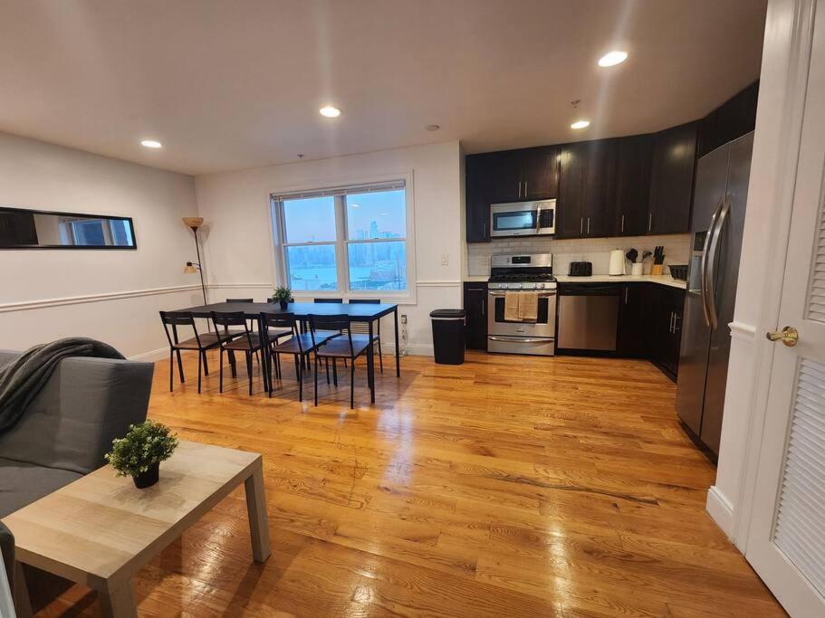 Luxurious 2 Bed ! Mins To Nyc! Apartman Union City Kültér fotó