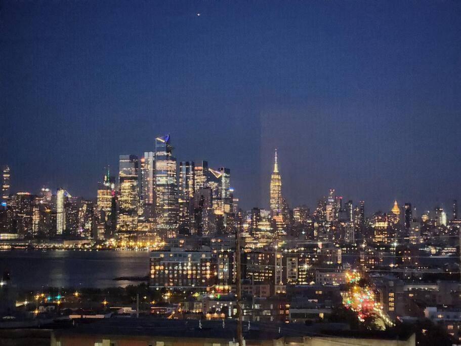Luxurious 2 Bed ! Mins To Nyc! Apartman Union City Kültér fotó